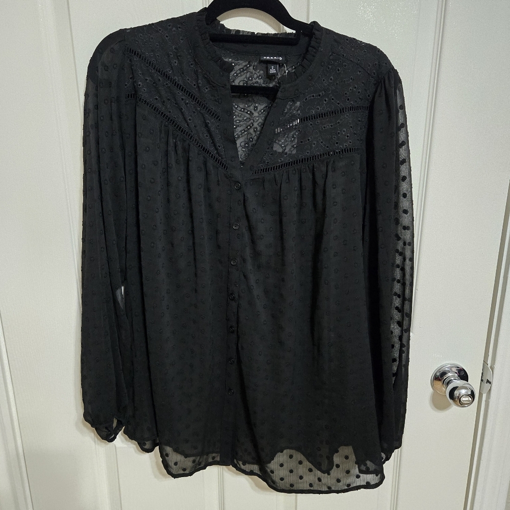 Torrid chiffon dot lace top